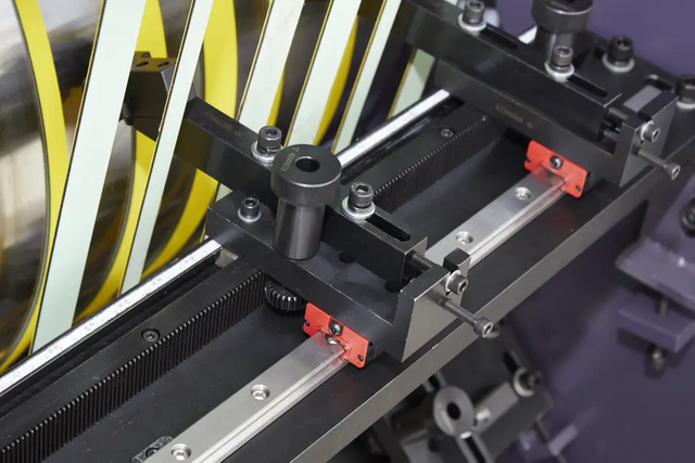 Machine à rainurer automatique de carton de papier de carton de Digital d'efficacité de précision à grande vitesse